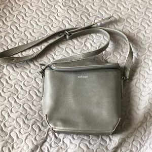 Matt & Nat small bucket bag vegan leather bag